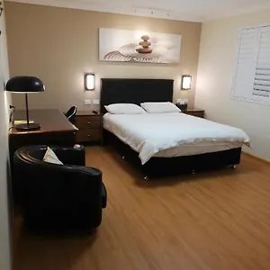 Guest house Bha, Perth